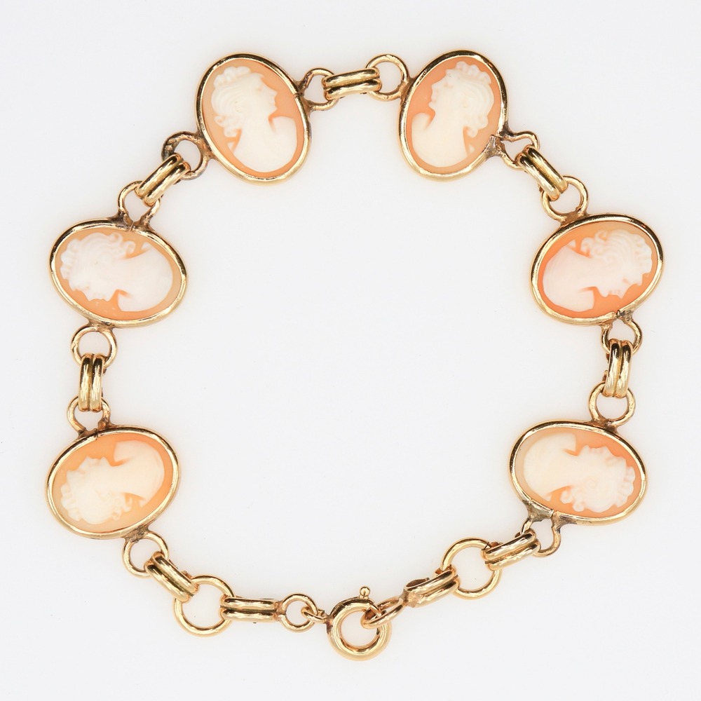 Vintage 1/20 12K GF Carved Shell Cameo Ladies Link Bracelet Six Cameos 1940s